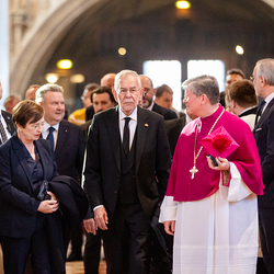Stephansdom: Österreich nahm Abschied von Papst Franziskus / Erzdiözese Wien/ Schönlaub, Stephan Schönlaub Stephansdom: Österreich nahm Abschied von Papst Franziskus