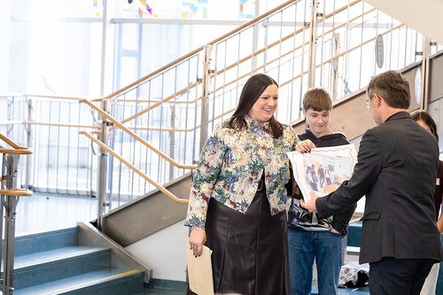 Schulbesuch Blaue Schule / Erzdiözese Wien/ Schönlaub, Stephan Schönlaub Schulbesuch Blaue Schule
