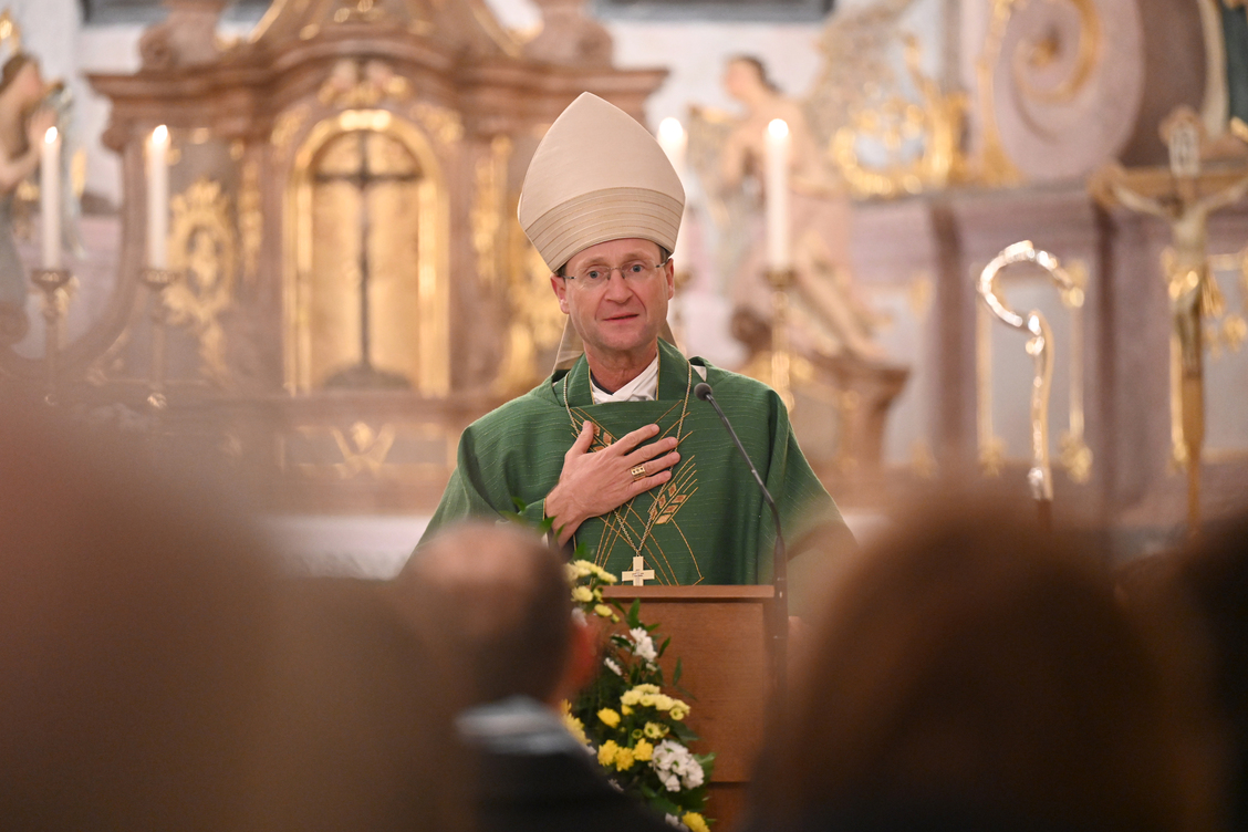 Weihbischof Stephan Turnovszky