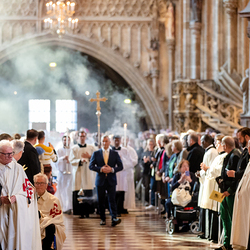 Stephansdom: Österreich nahm Abschied von Papst Franziskus / Erzdiözese Wien/ Schönlaub, Stephan Schönlaub Stephansdom: Österreich nahm Abschied von Papst Franziskus